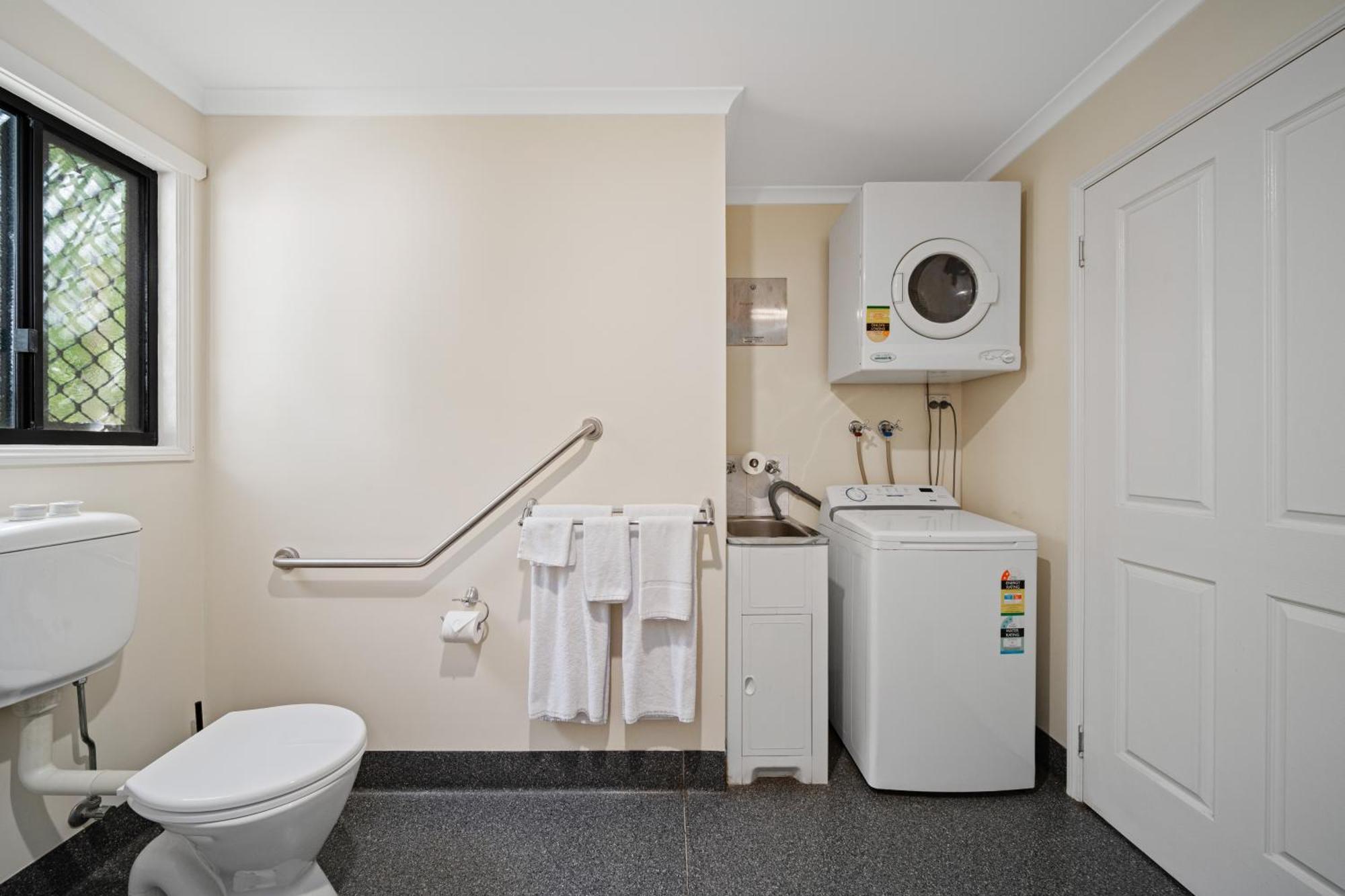Emerald Motel Apartments Εξωτερικό φωτογραφία