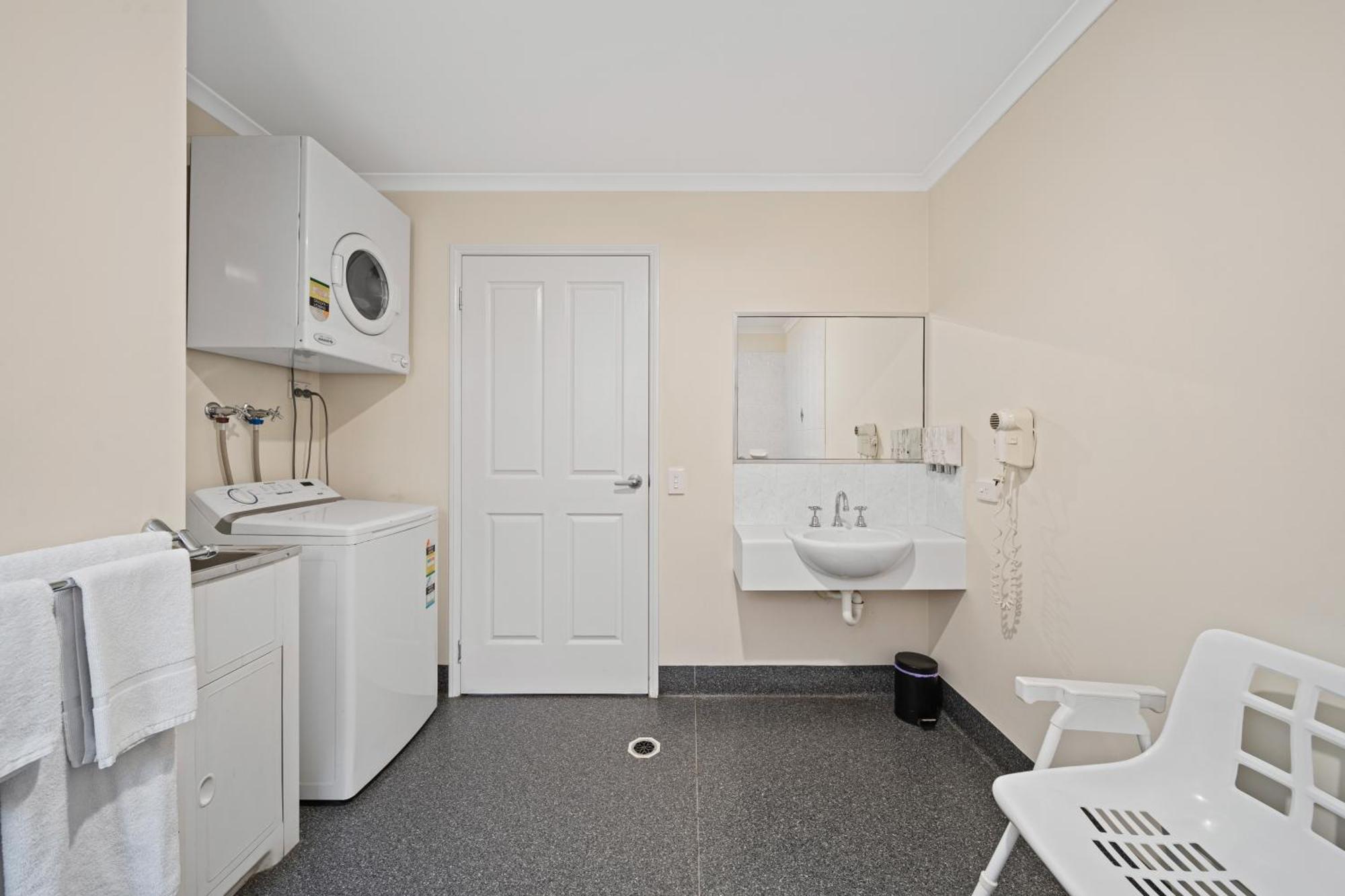 Emerald Motel Apartments Εξωτερικό φωτογραφία
